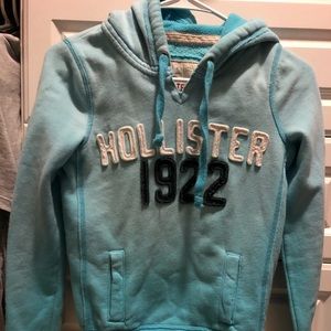 Hollister hoodie in size XS
